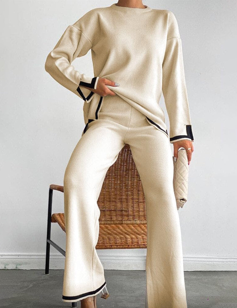 Chic Lounge Knit™ - Elegant stretchy style