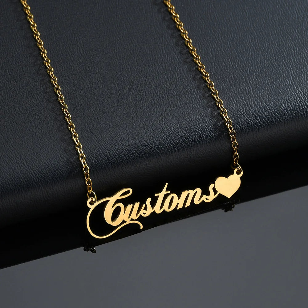 NameGlam™ Necklace - Celebrate Your Uniqueness: Personalized Elegance for Every Woman.