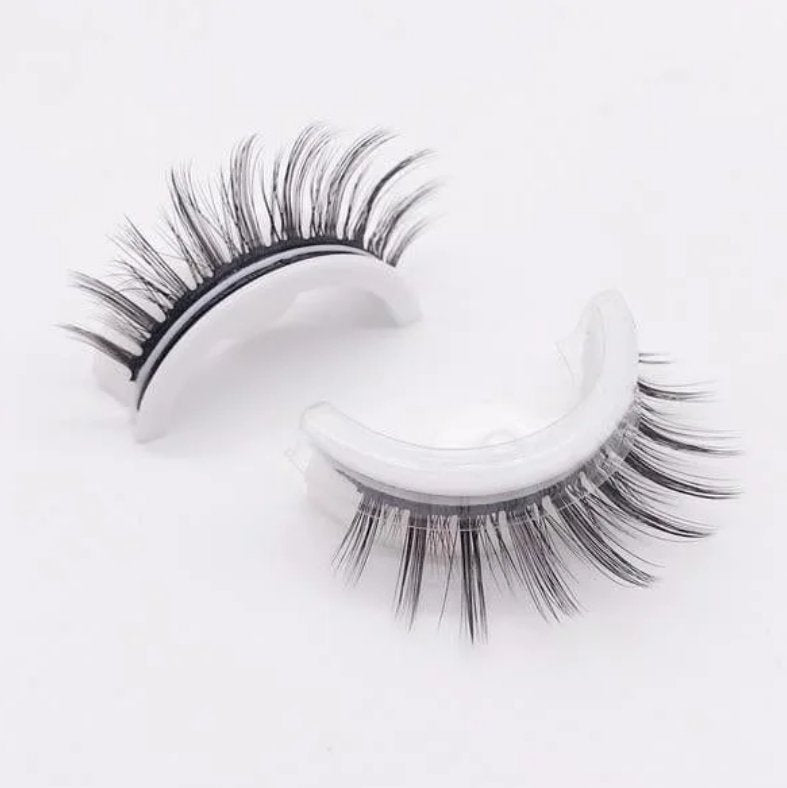 LuxEyes™ - Reusable Self-Adhesive Lashes (1+2 FREE)